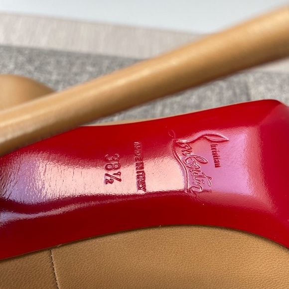 Christian Louboutin So Kate, Nude No2 Leather, EU38.5 (fits a US7.5 or US8) - Picture 5 of 7